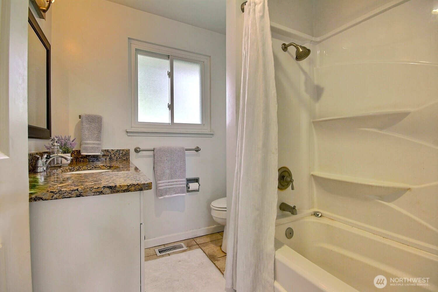 2404 Ne 22nd Street Property Photo 19