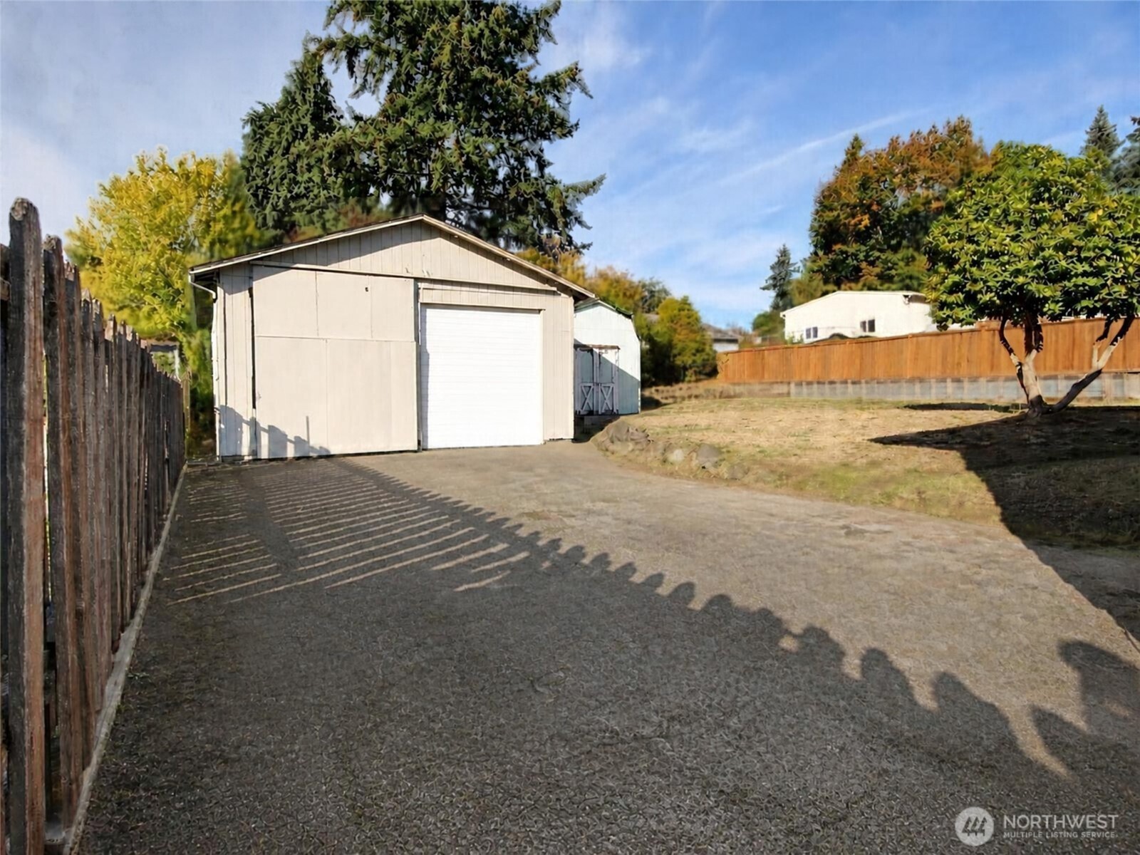 2404 Ne 22nd Street Property Photo 25