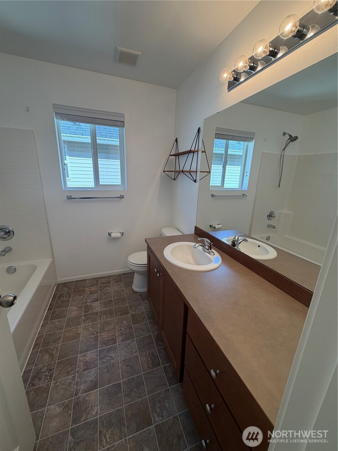 27337 214* Terrace Property Photo 14