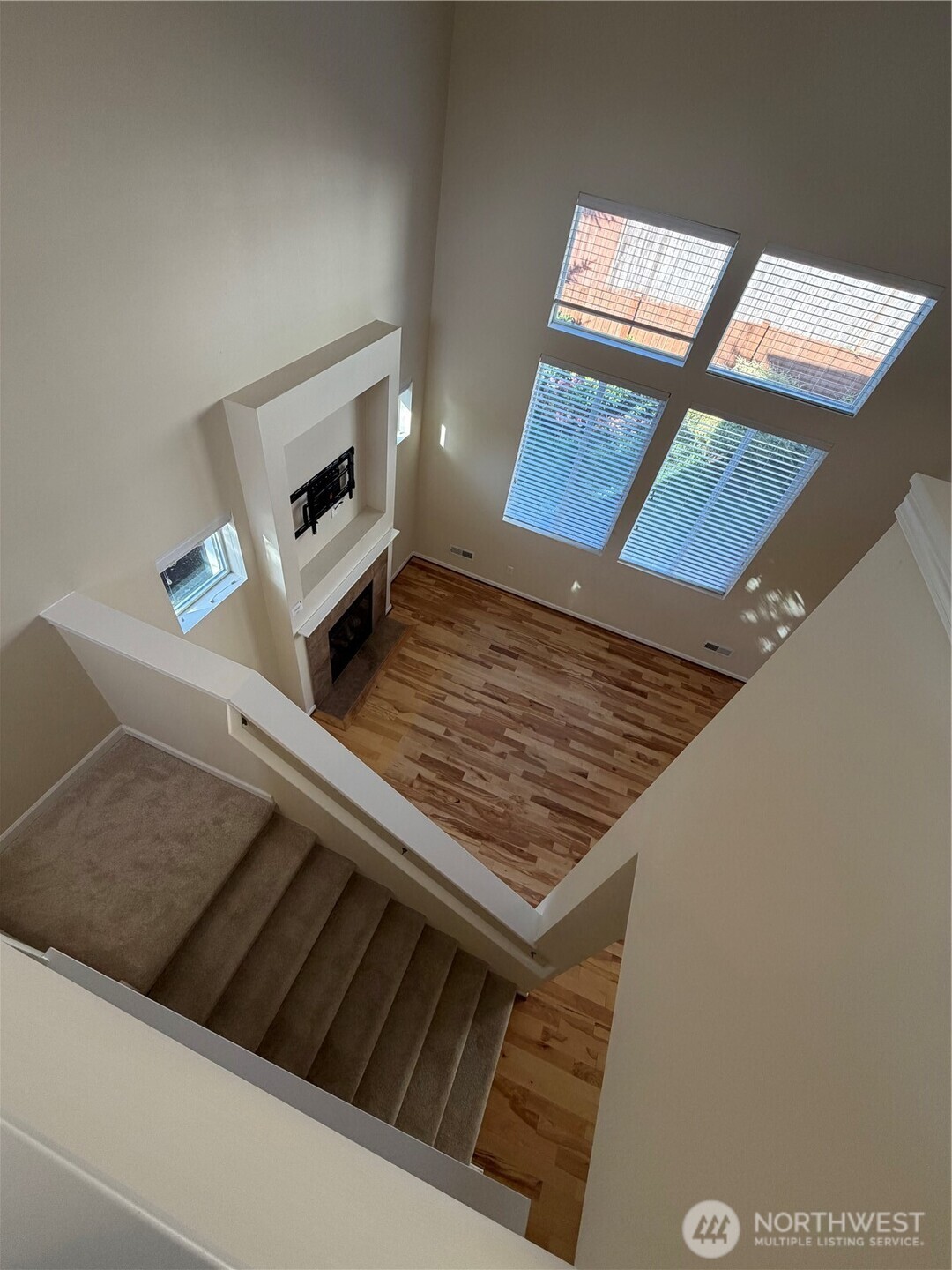 27337 214* Terrace Property Photo 15