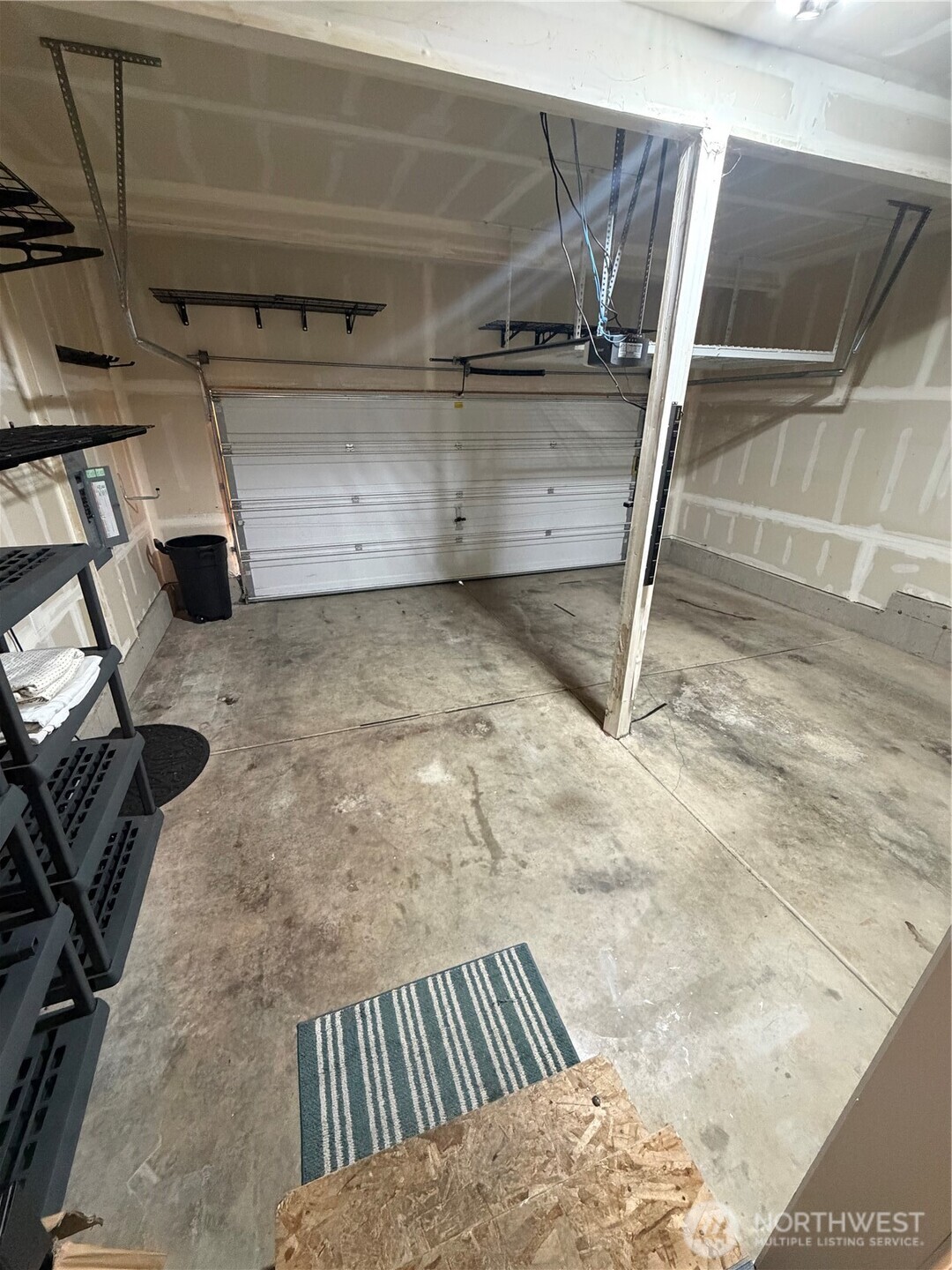 27337 214* Terrace Property Photo 21