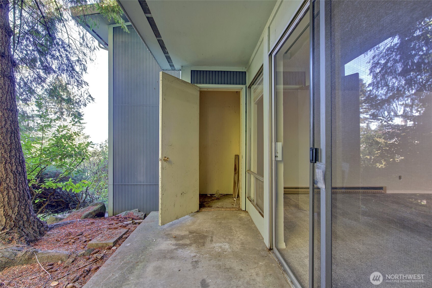 10459 Des Moines Memorial Drive 305 Property Photo 18