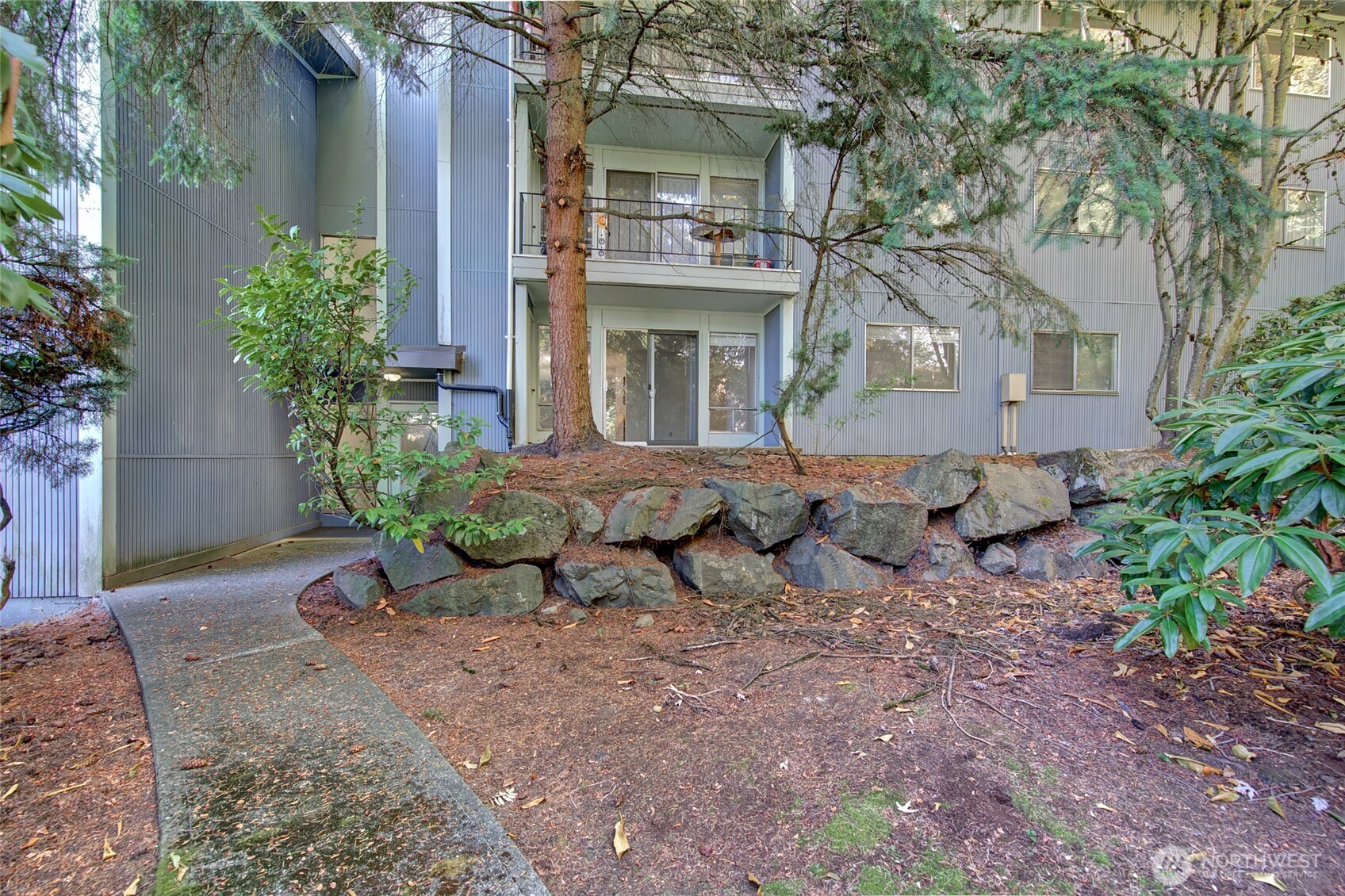 10459 Des Moines Memorial Drive 305 Property Photo 20