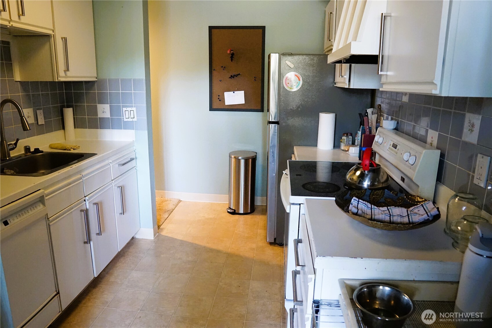 7501 Ruby Drive G203 Property Photo 6