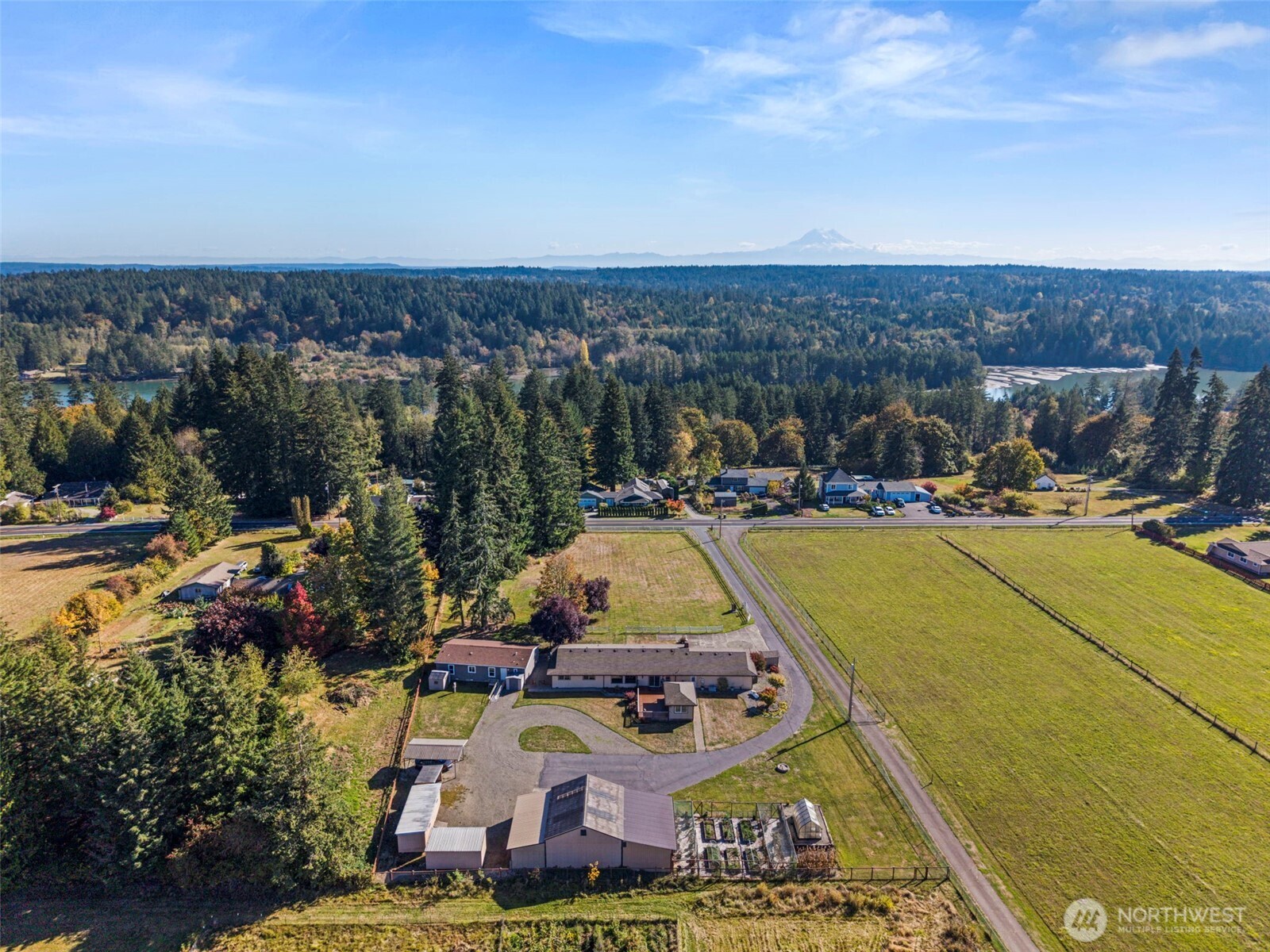 5225 Sleater Kinney Road Property Photo 2