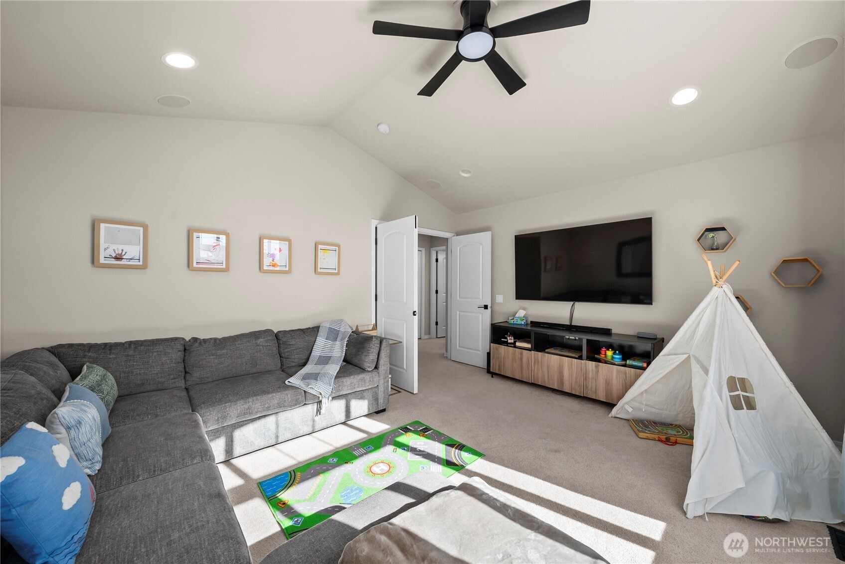 4113 215th Street Property Photo 29