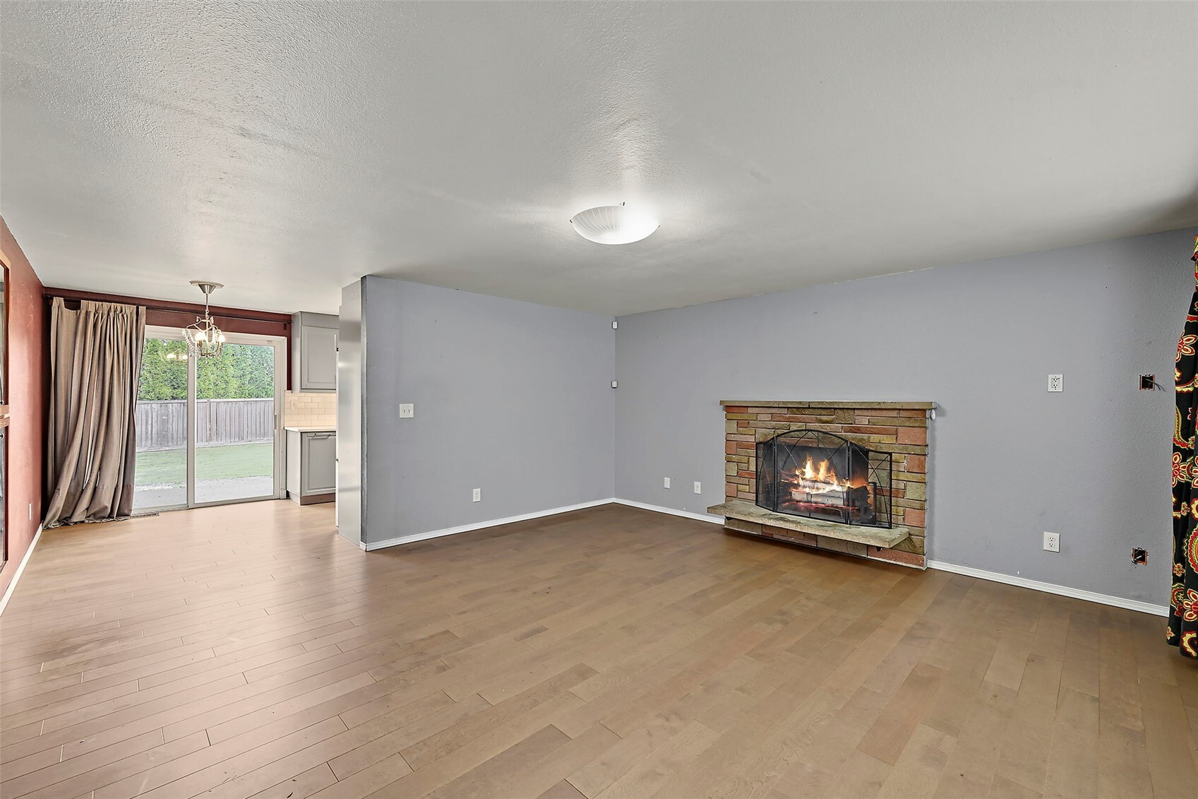 4709 80th Street Property Photo 4