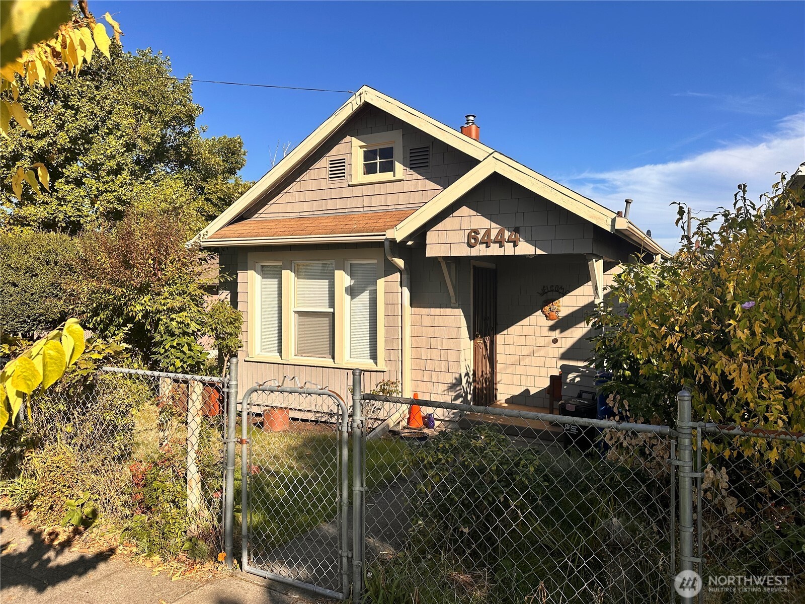 6438 Corson Avenue Property Photo 6