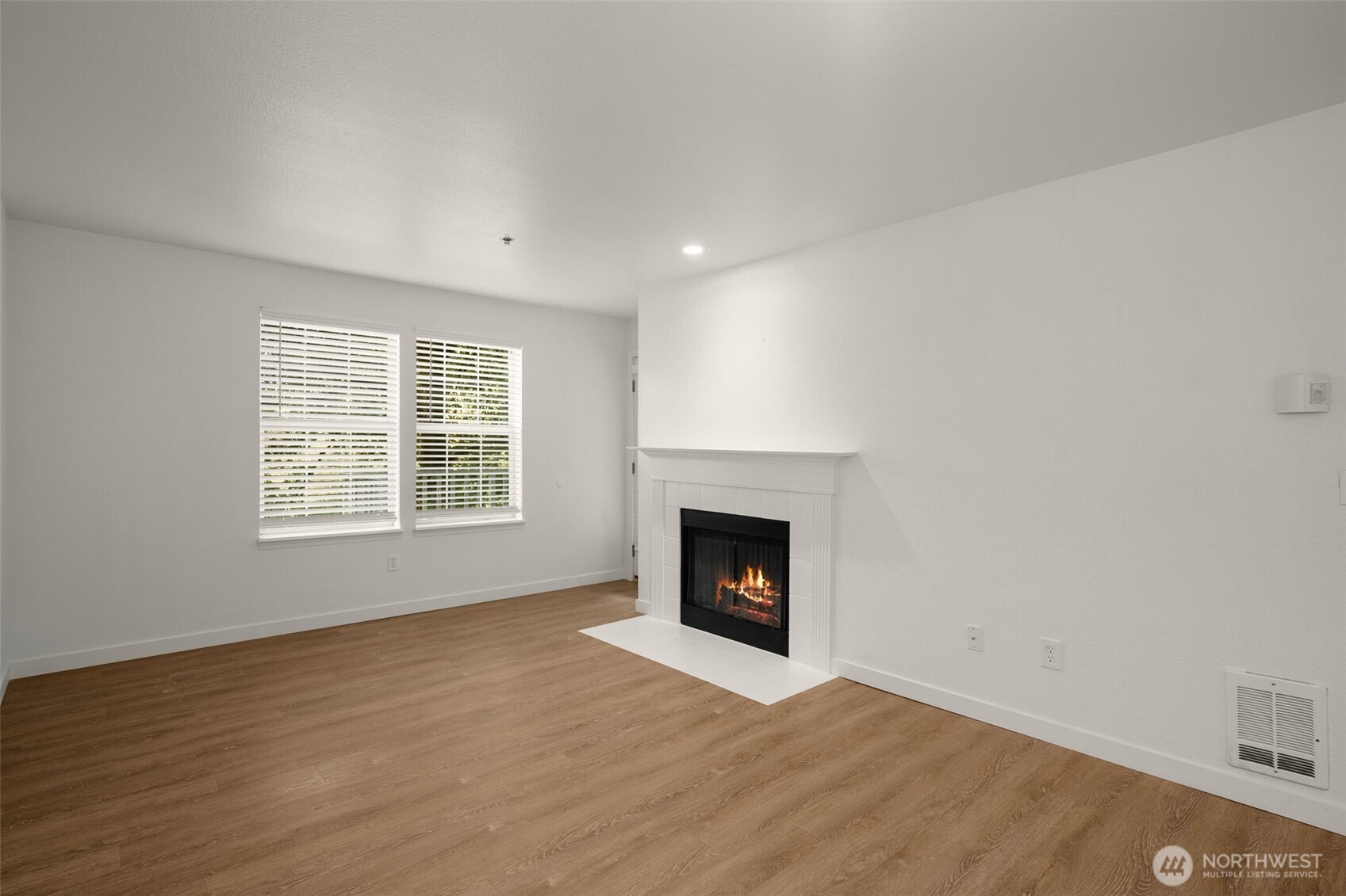 2600 118th Avenue 4-101 Property Photo 6