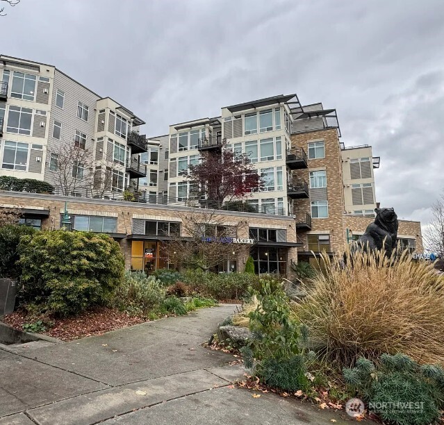 211 Kirkland Avenue 519 Property Photo 12