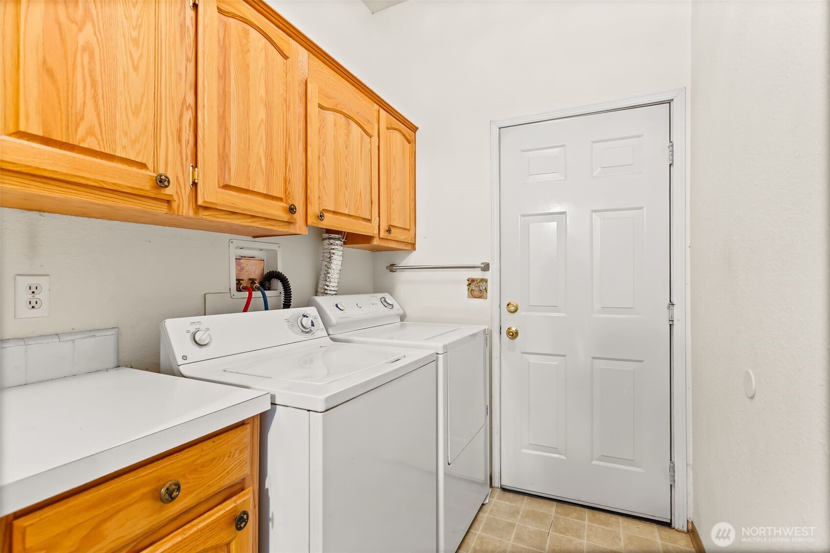 1100 S Rosewood Drive 106 Property Photo 15