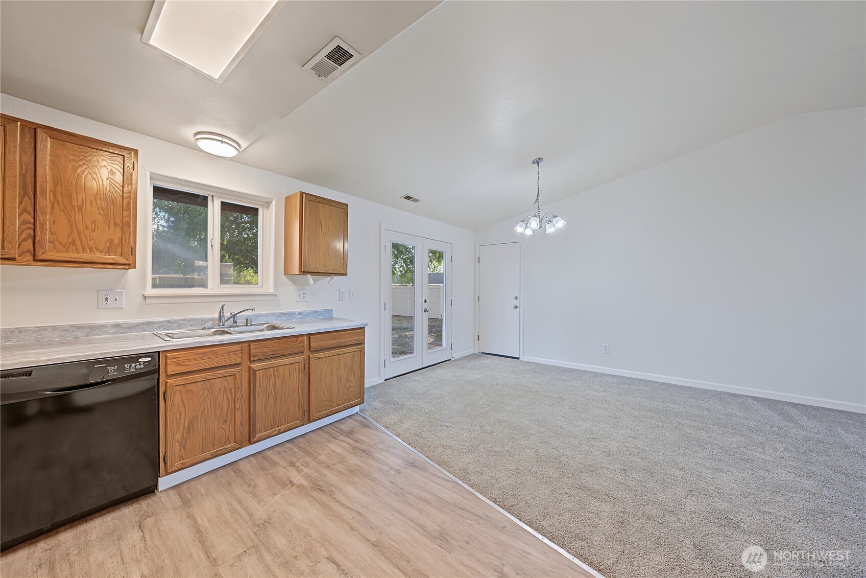 1016 E Hayden Drive Property Photo 15