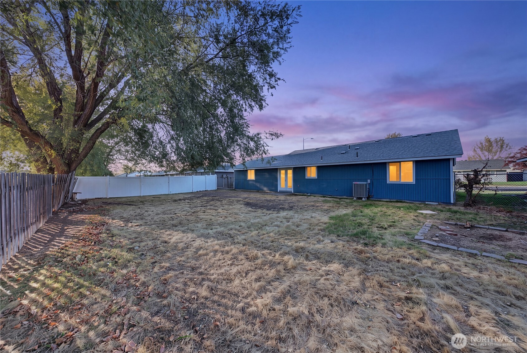 1016 E Hayden Drive Property Photo 34