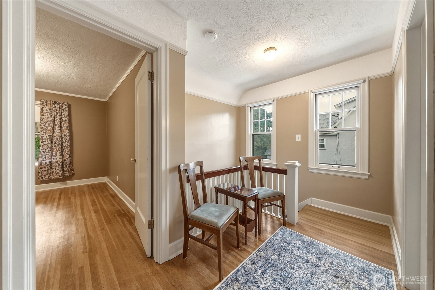 641 University Street Property Photo 22