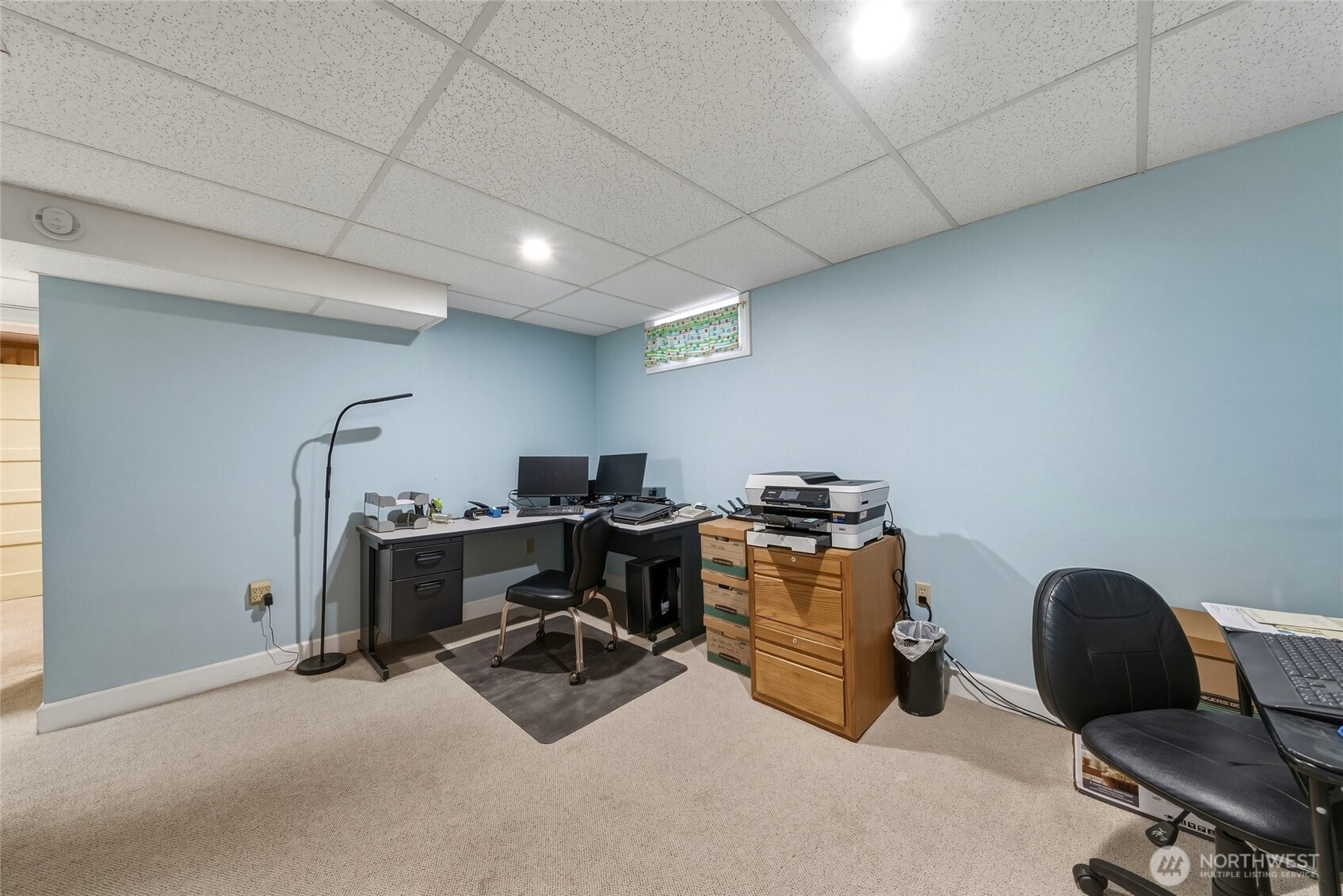 641 University Street Property Photo 30
