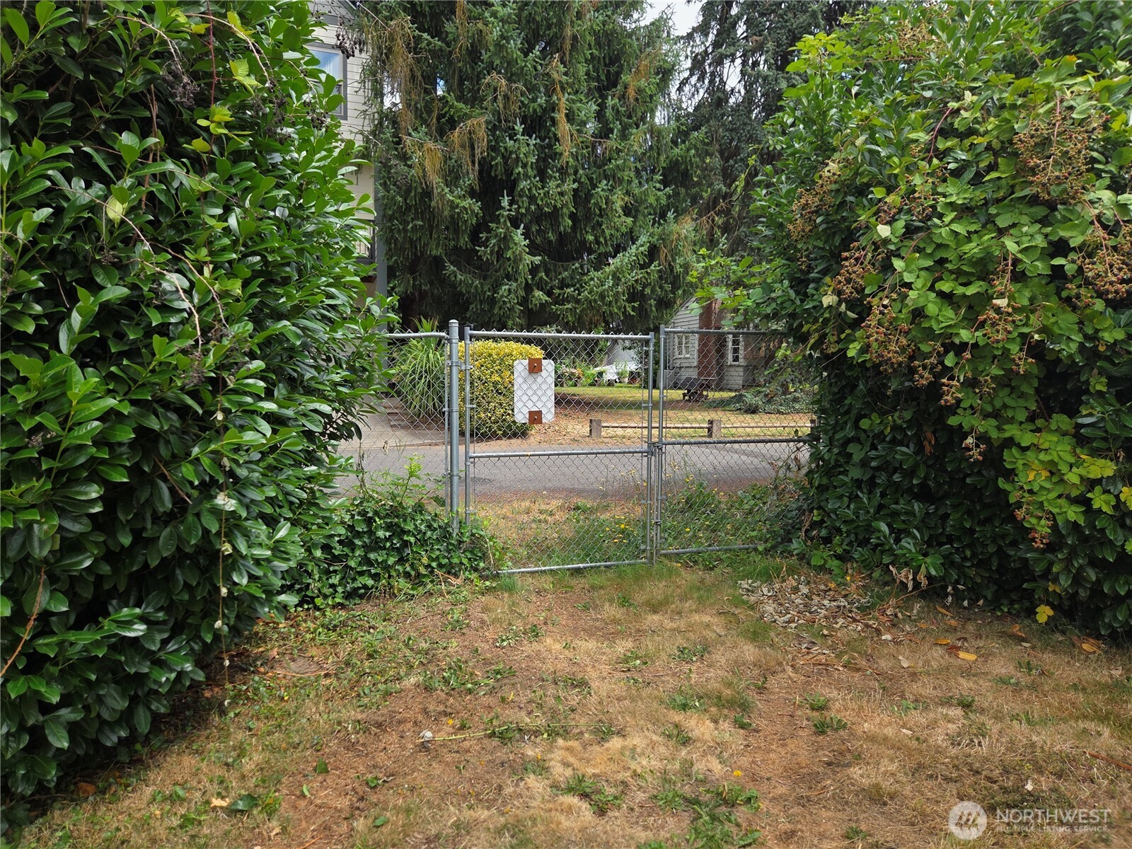 602 Ne 83rd Street Property Photo 16
