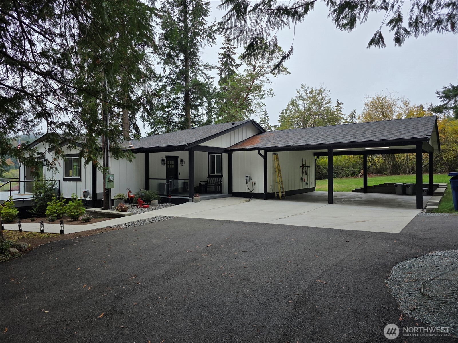 167 Barnum Point Road Property Photo 1