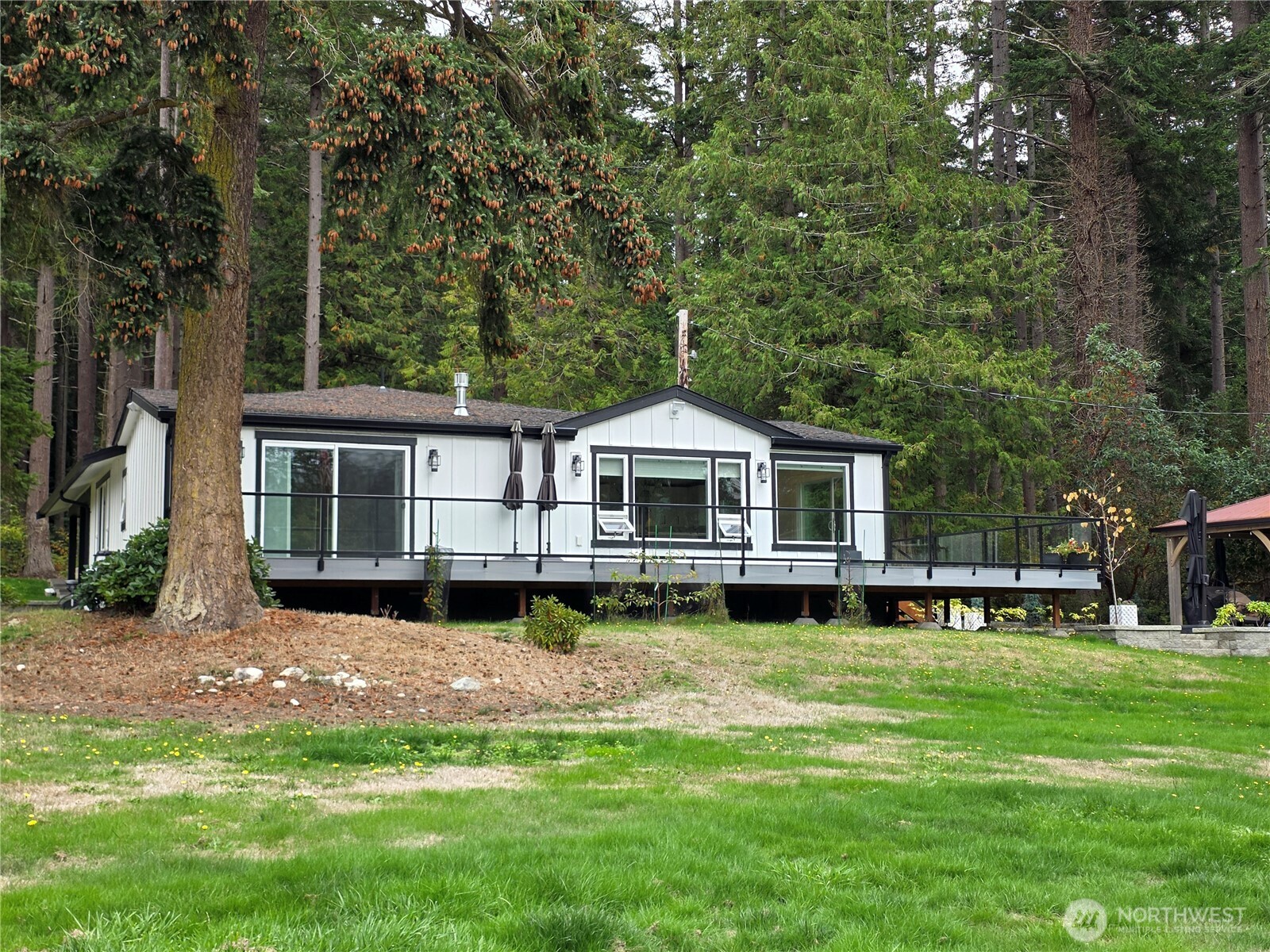 167 Barnum Point Road Property Photo 3