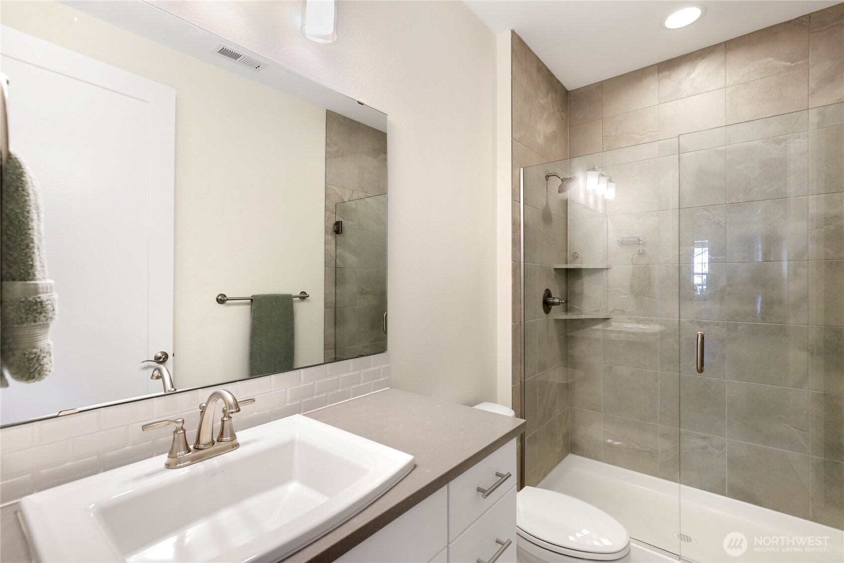 5420 64th Street Ct Property Photo 12