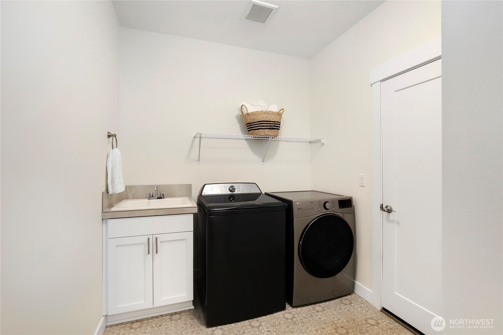 5420 64th Street Ct Property Photo 24