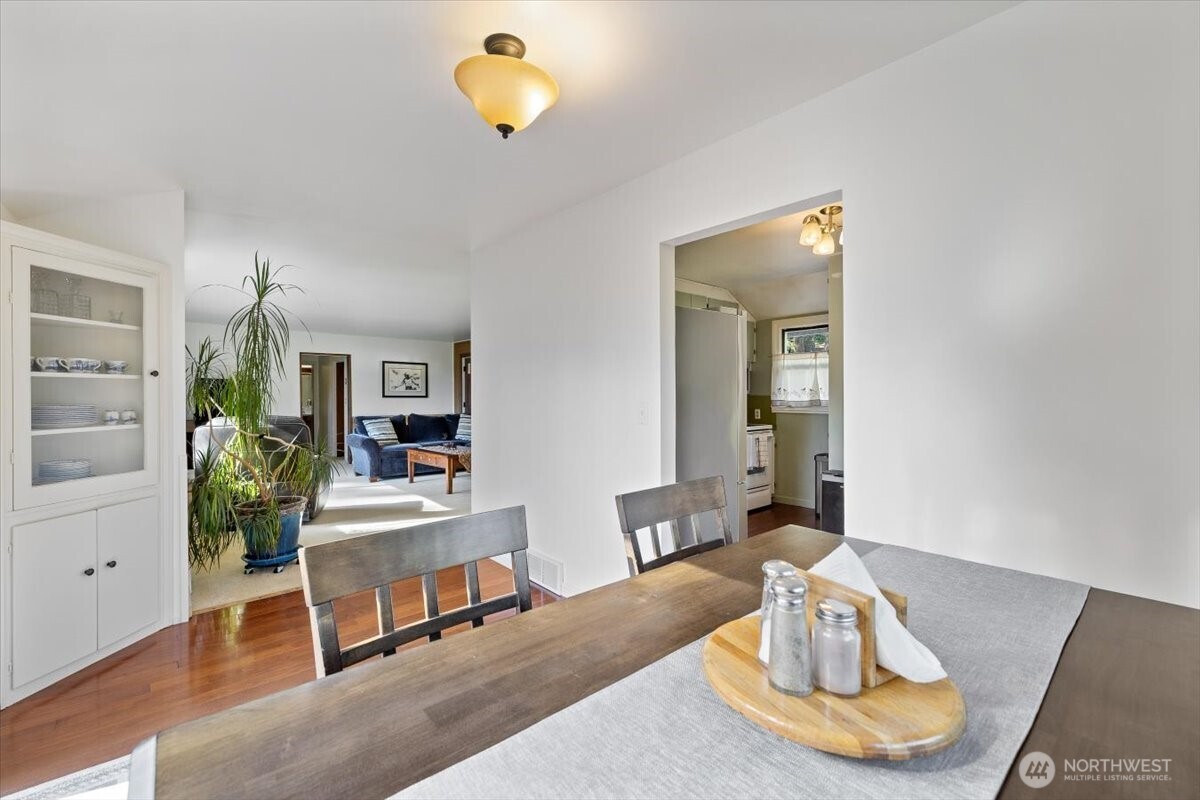 17024 32nd Avenue Property Photo 14