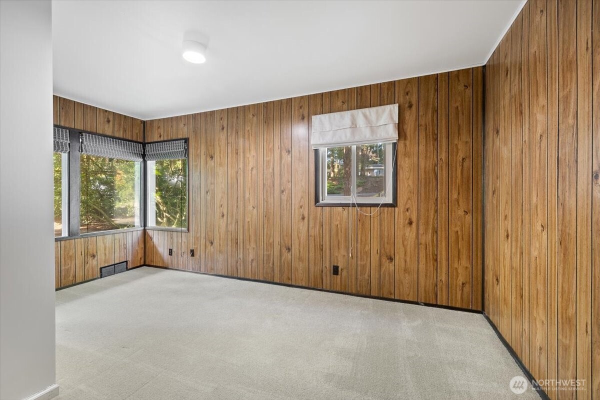 17024 32nd Avenue Property Photo 18