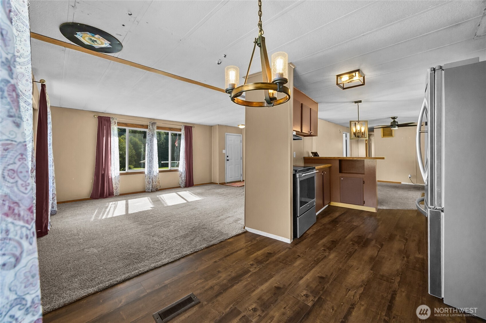 8619 Us Highway 12 Property Photo 5