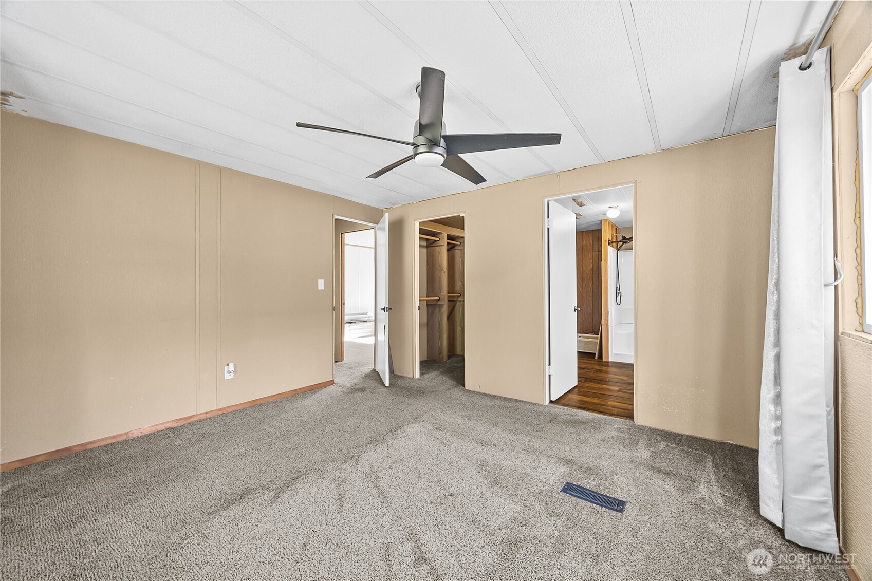 8619 Us Highway 12 Property Photo 16