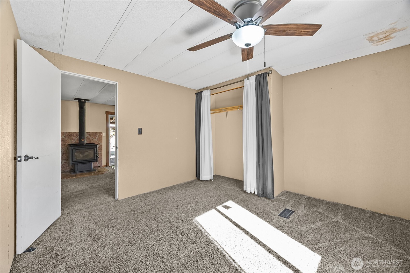 8619 Us Highway 12 Property Photo 19