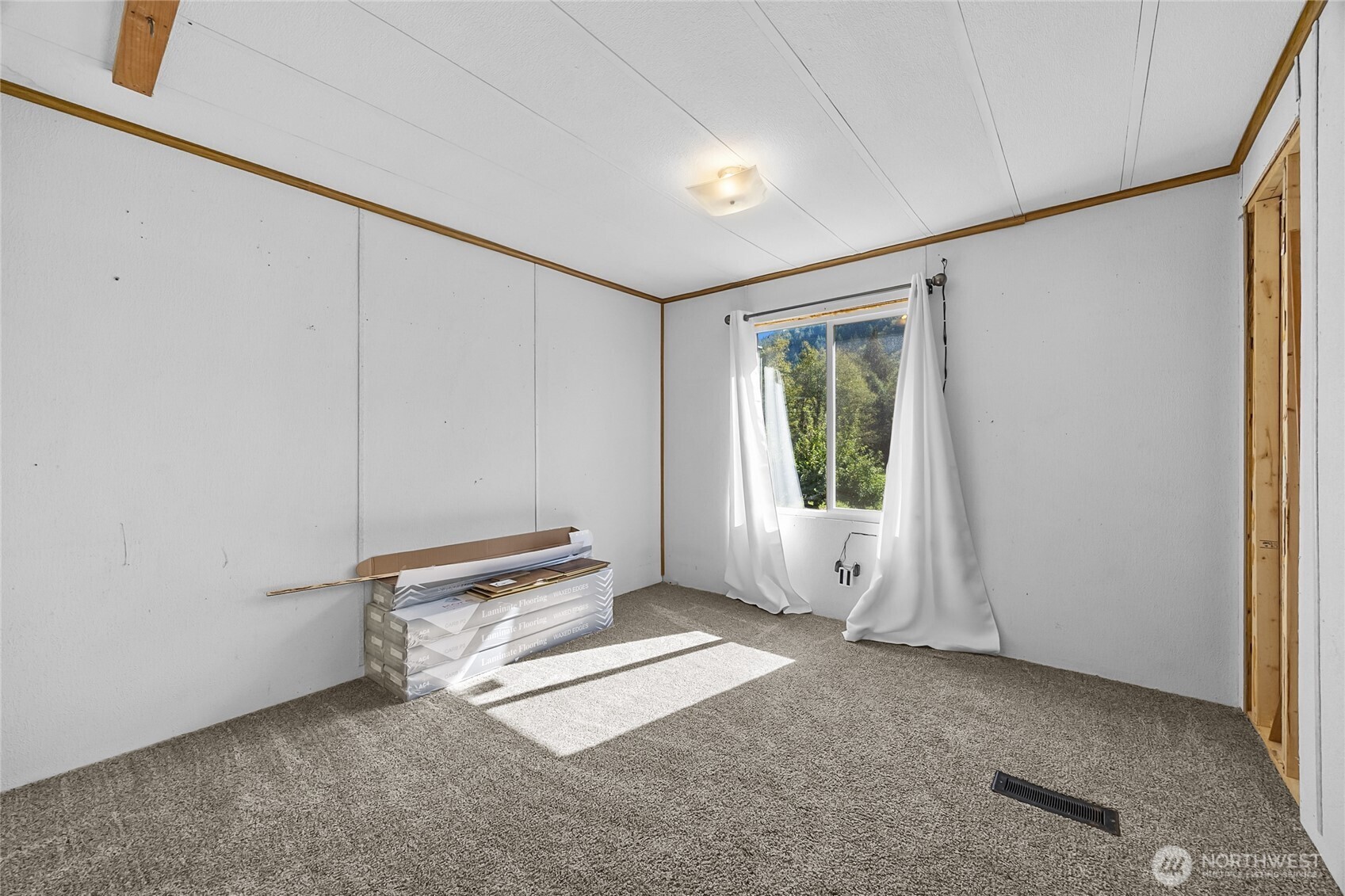8619 Us Highway 12 Property Photo 20