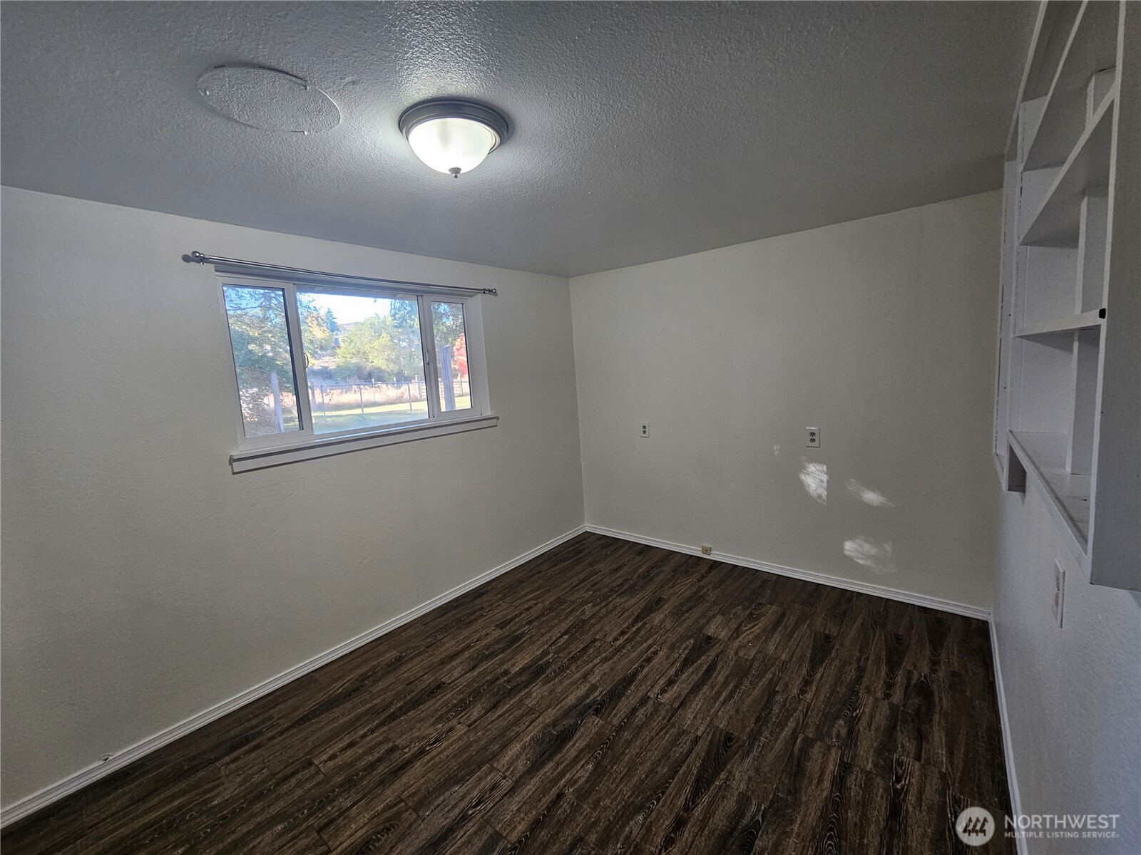335 F Street Property Photo 8