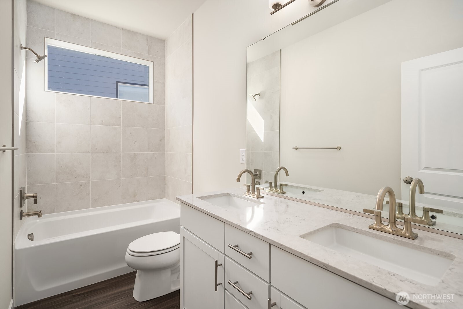 4273 Aberdeen Way Property Photo 26