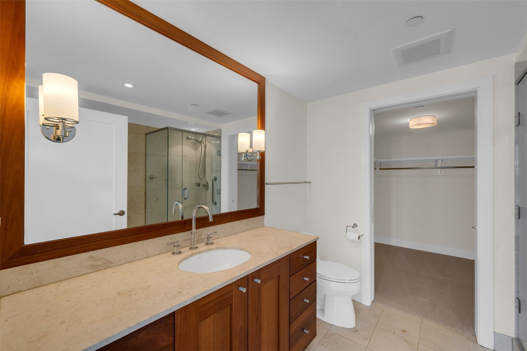 650 Bellevue Way 2903 Property Photo 24