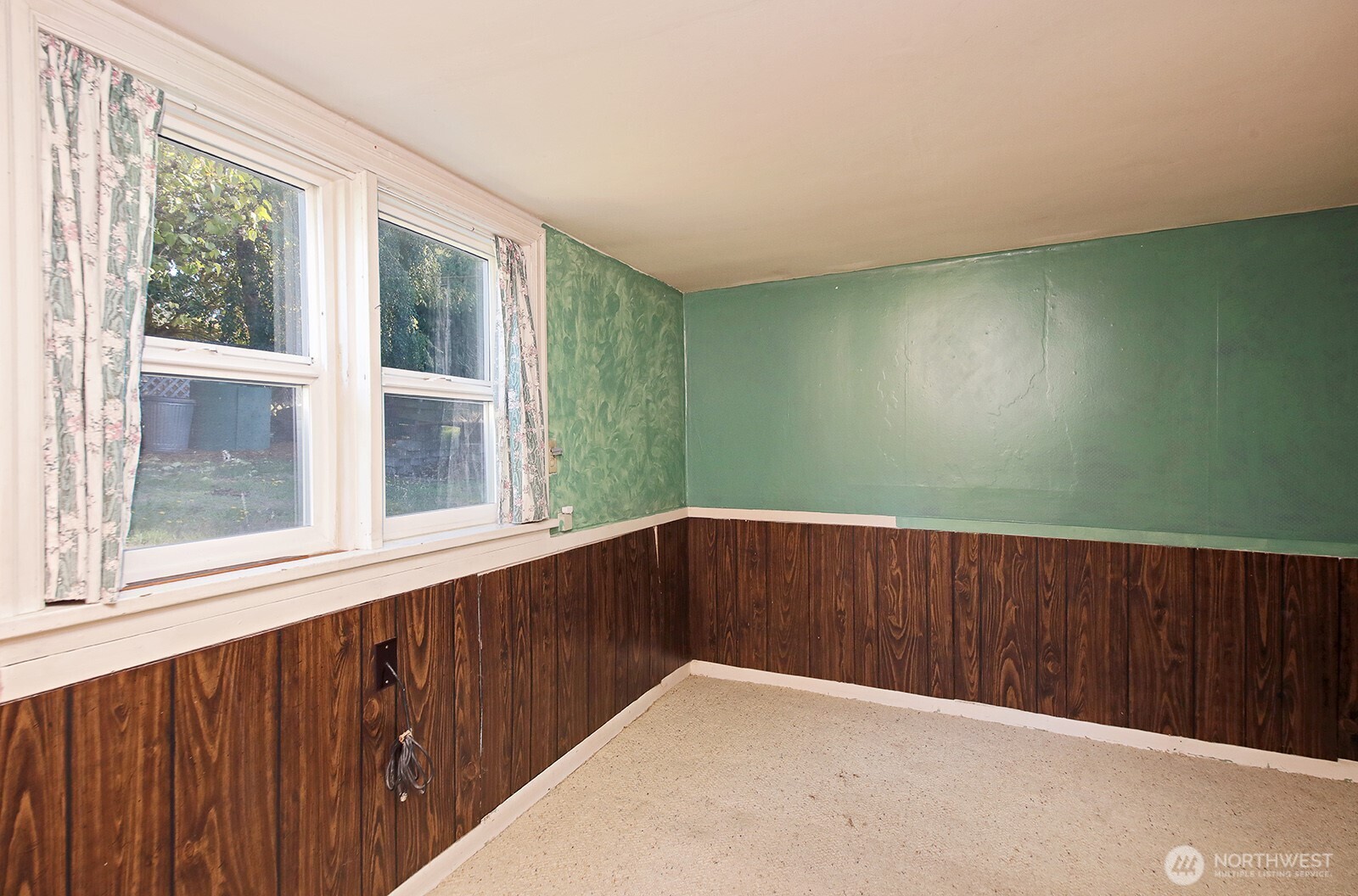 5995 Woodard Avenue Property Photo 10