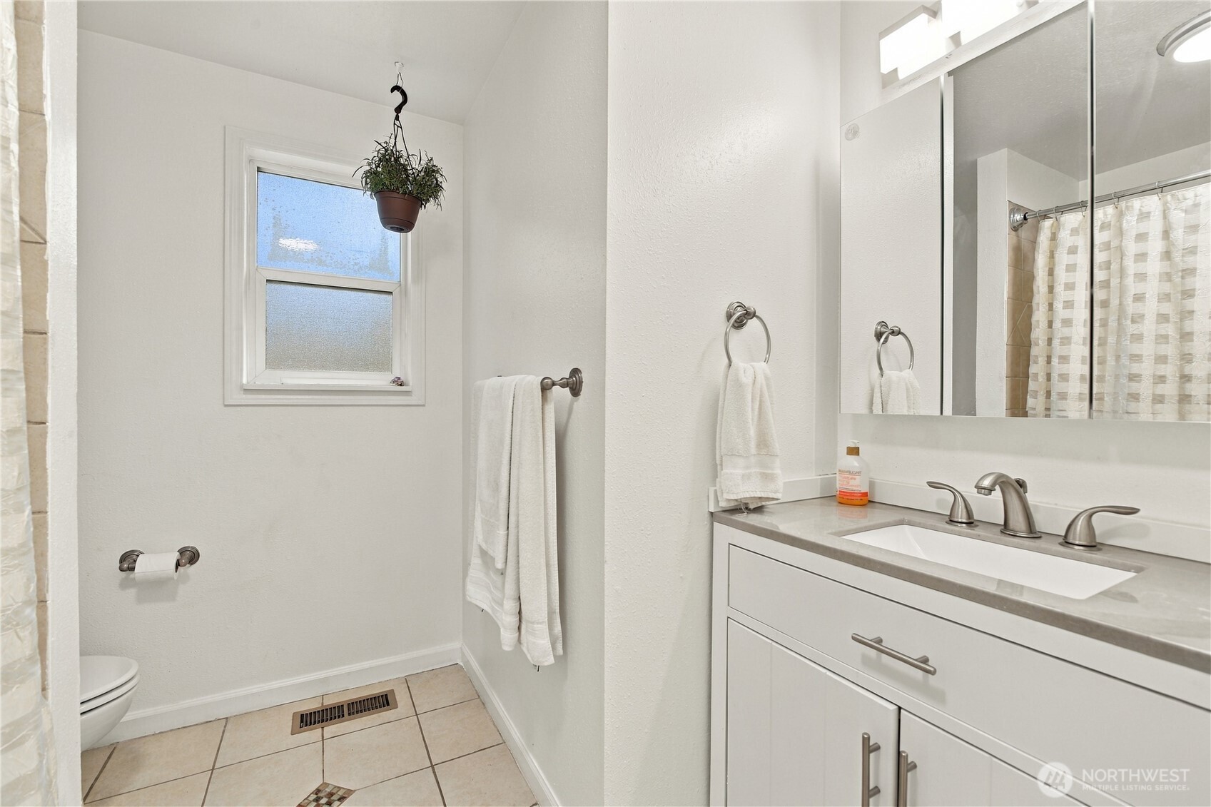15403 Corliss Place Property Photo 13