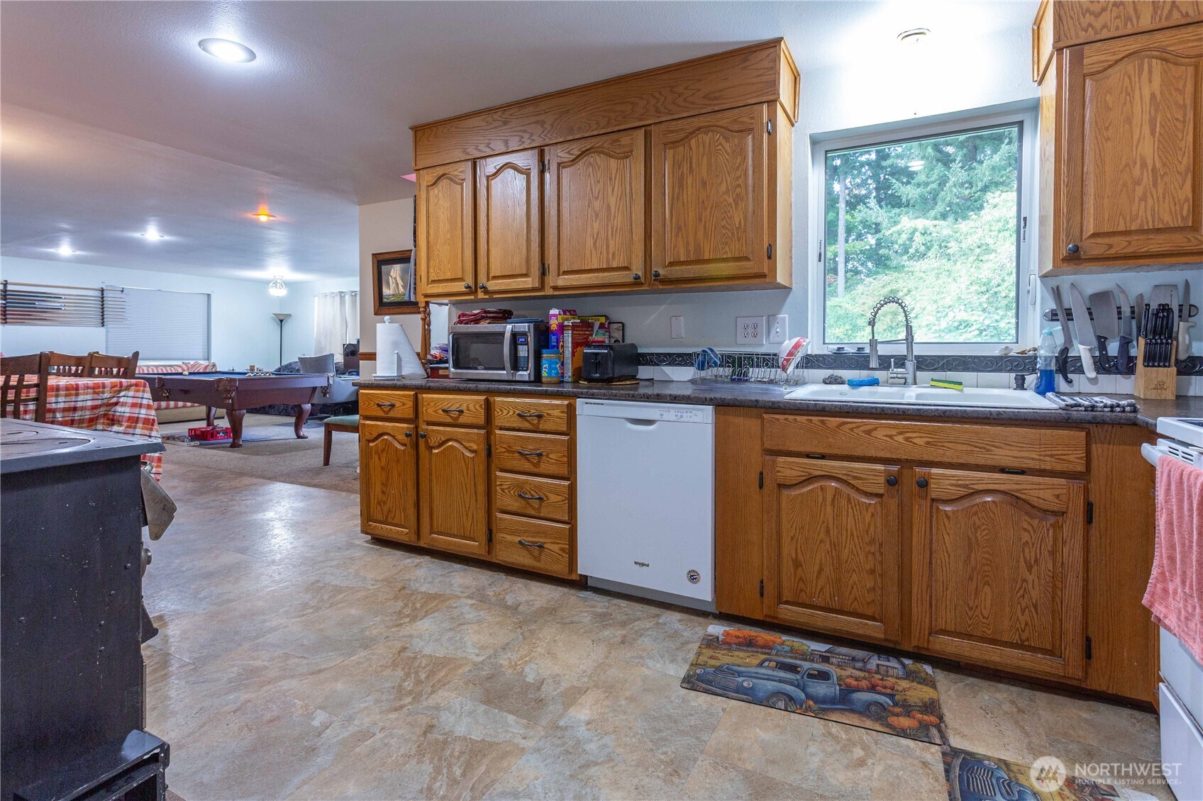 1248 Lattimore Road Property Photo 6