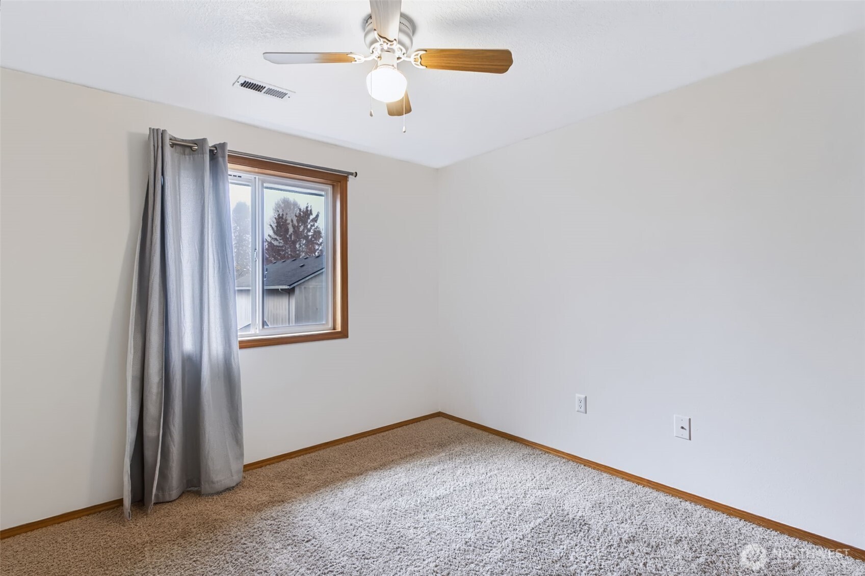 10021 Ne 20th Street Property Photo 17