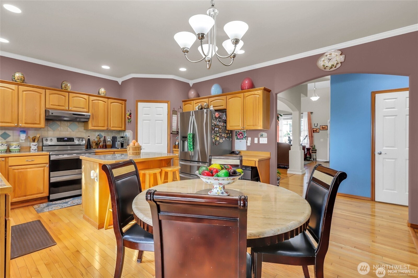 10209 28th Drive Property Photo 4