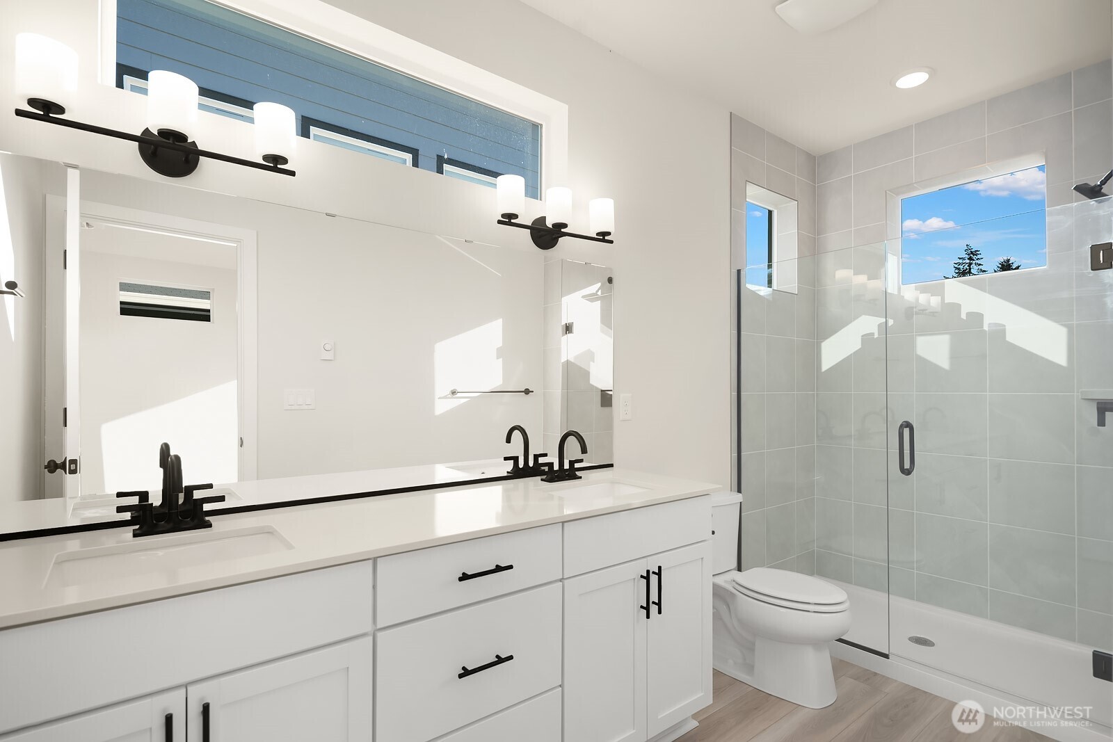 4027 Aberdeen Way Property Photo 17