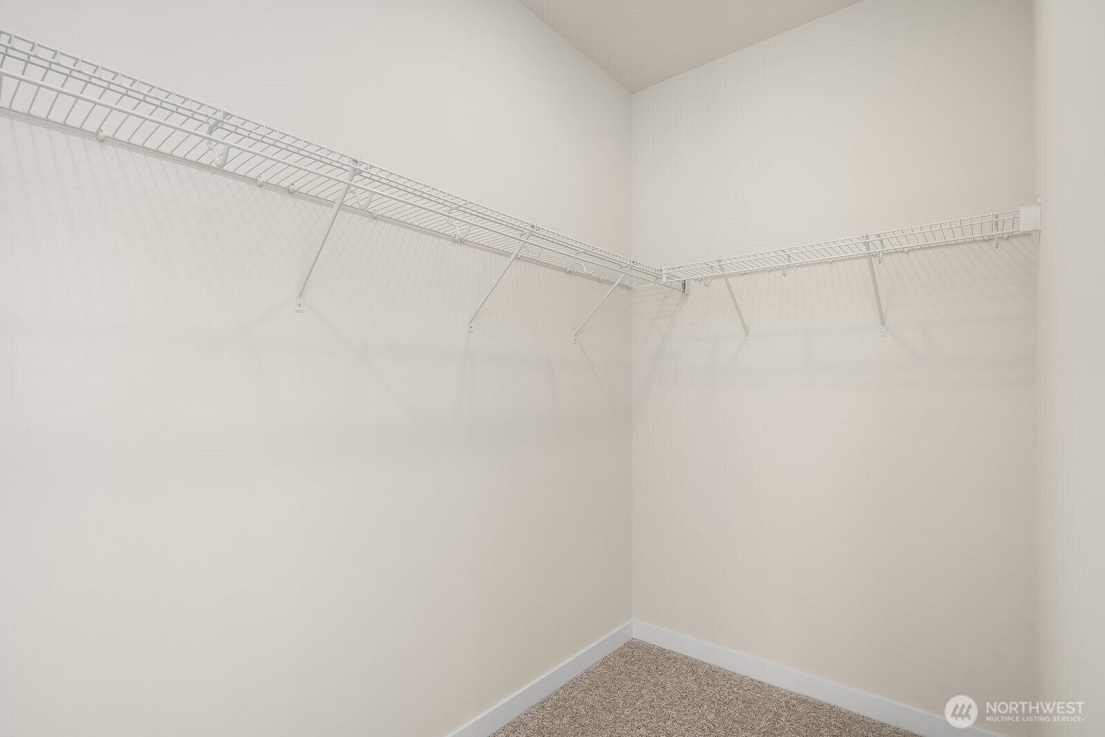 4027 Aberdeen Way Property Photo 18