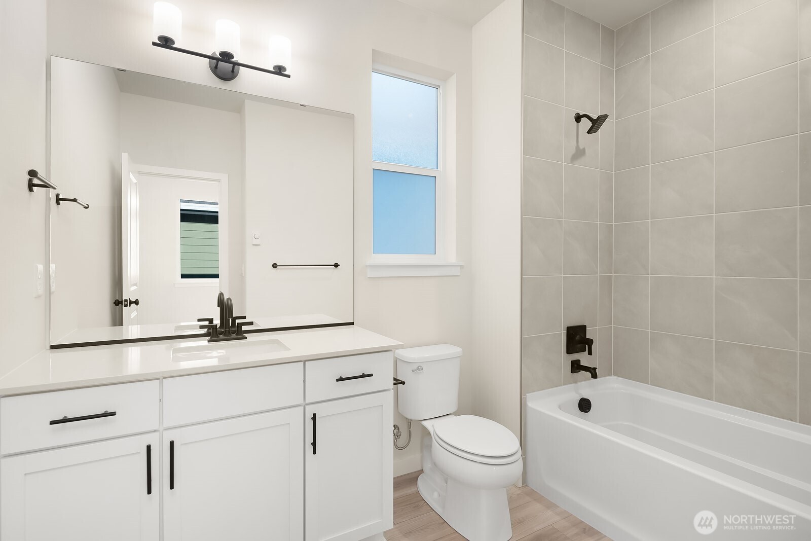 4027 Aberdeen Way Property Photo 21