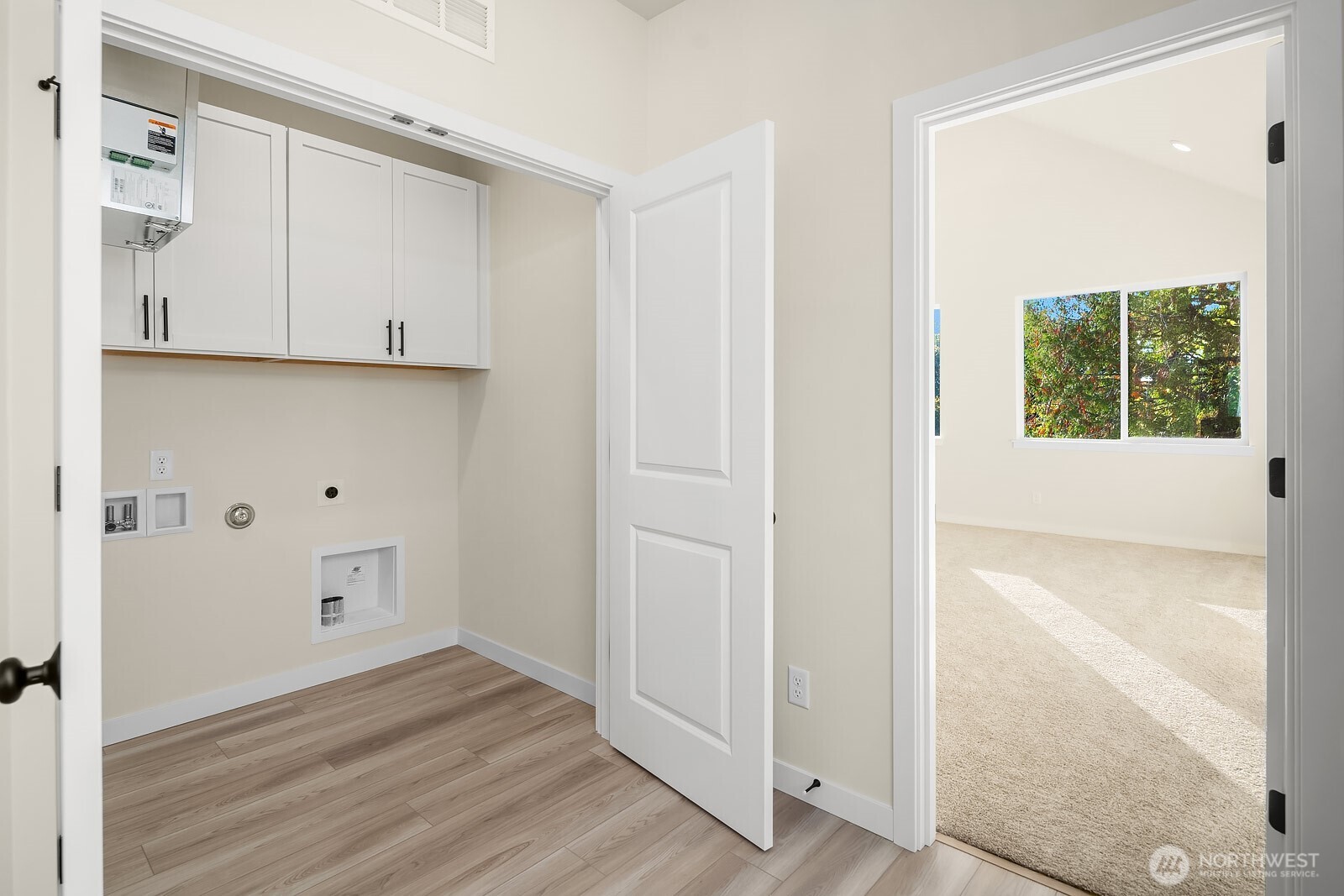 4027 Aberdeen Way Property Photo 22