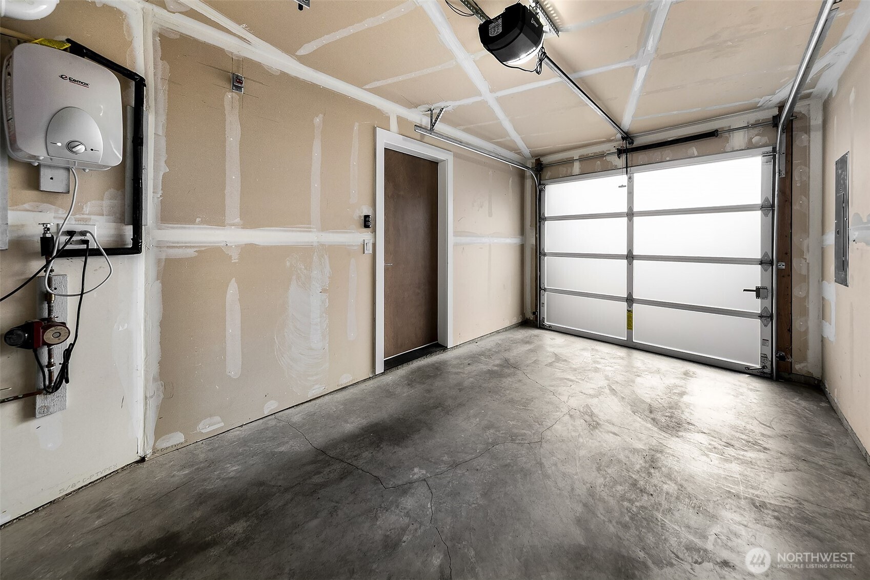 208 16th Avenue E Property Photo 17