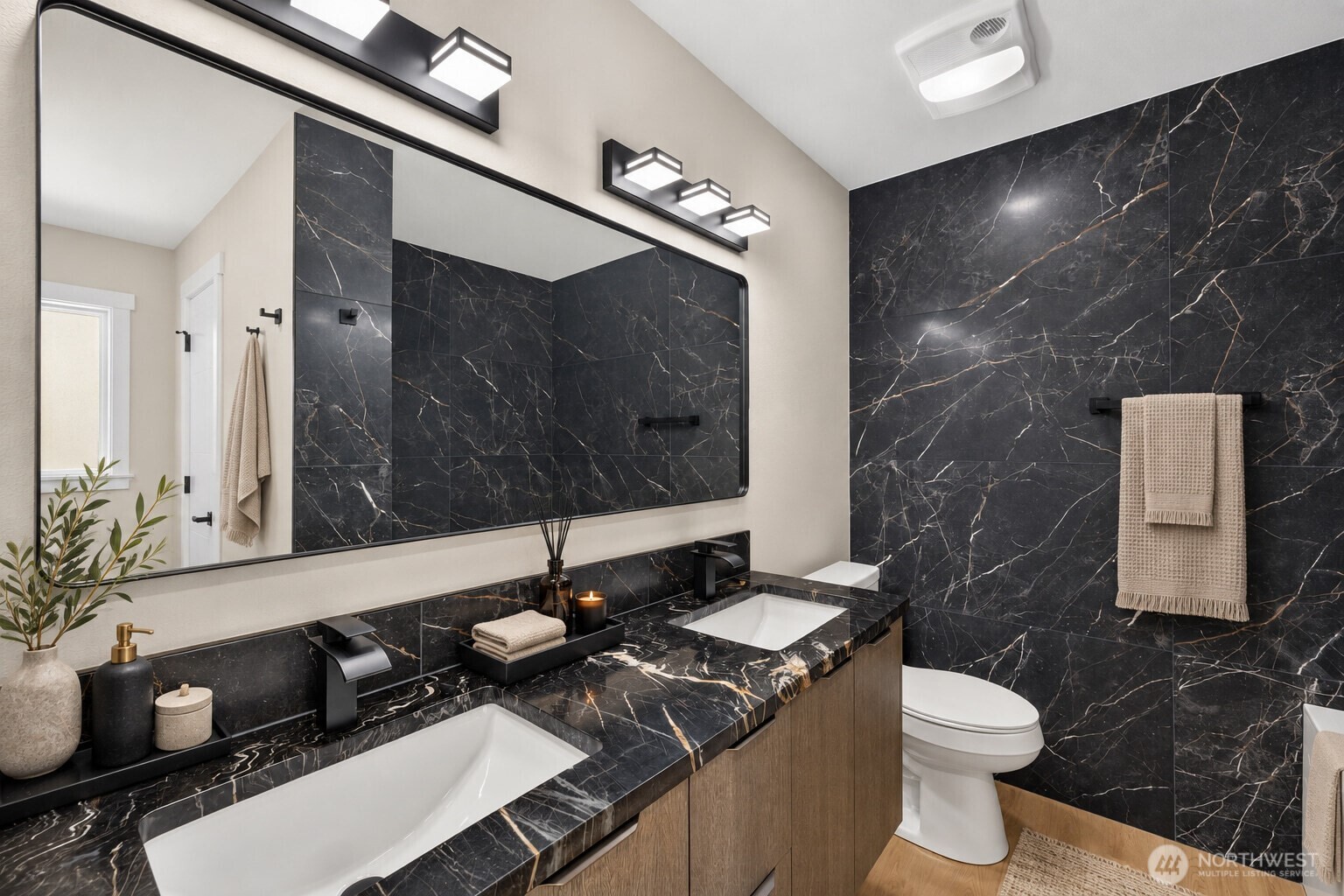 5520 Brooklyn Avenue Property Photo 10
