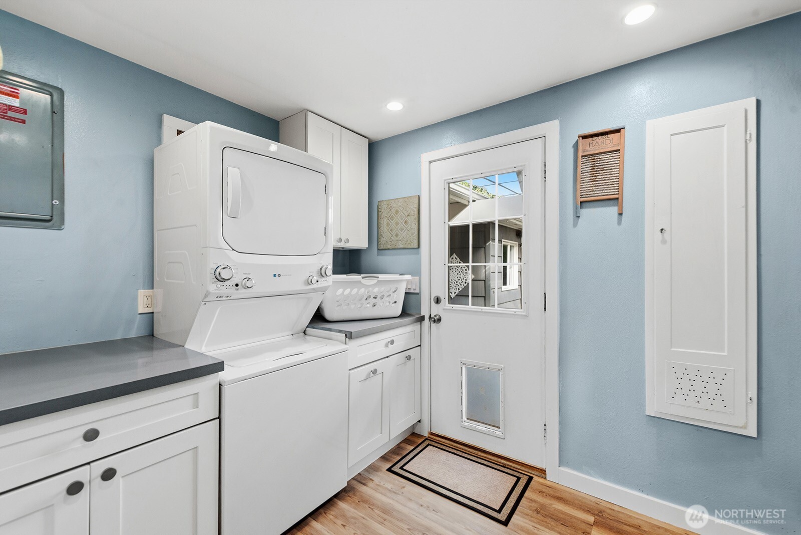 3604 Sw Thistle Street Property Photo 12