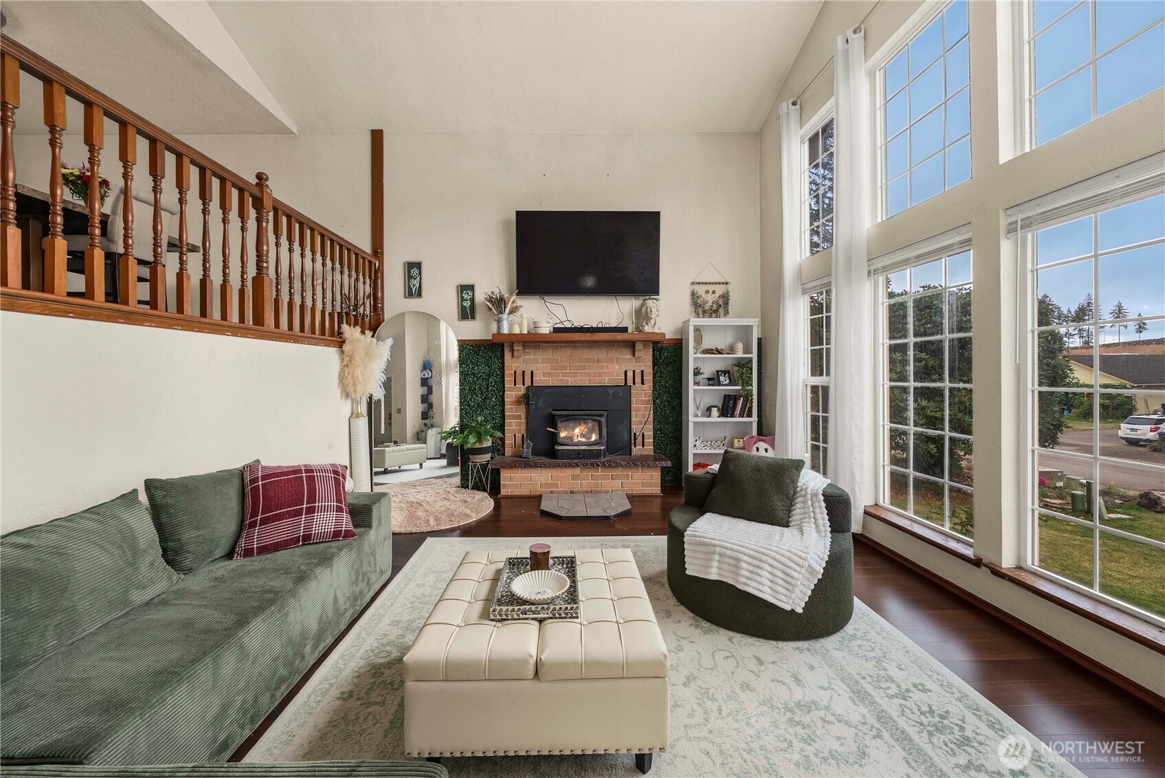 603 Terrace Boulevard Property Photo 5
