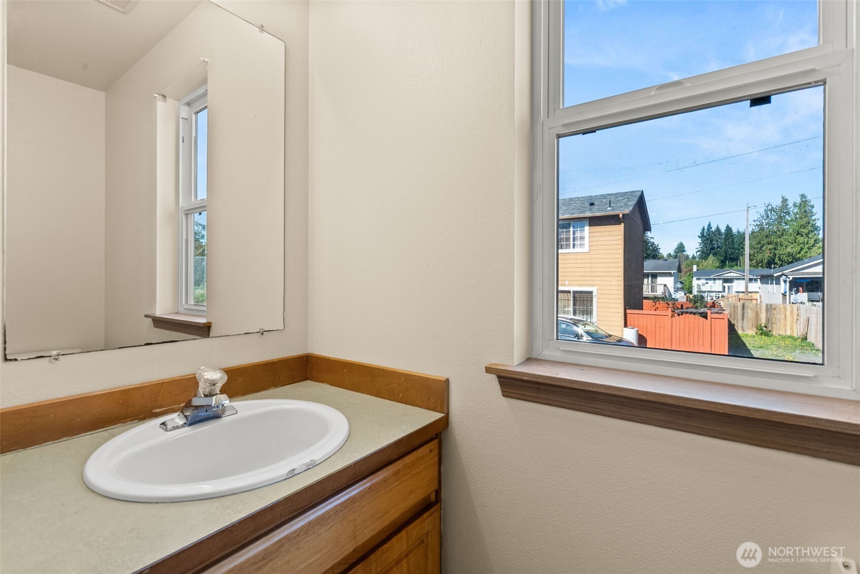 8416 Ainsworth Property Photo 6