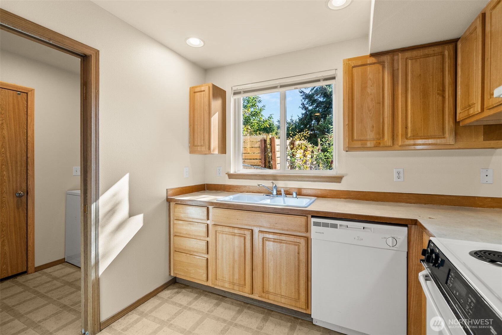 8416 Ainsworth Property Photo 12