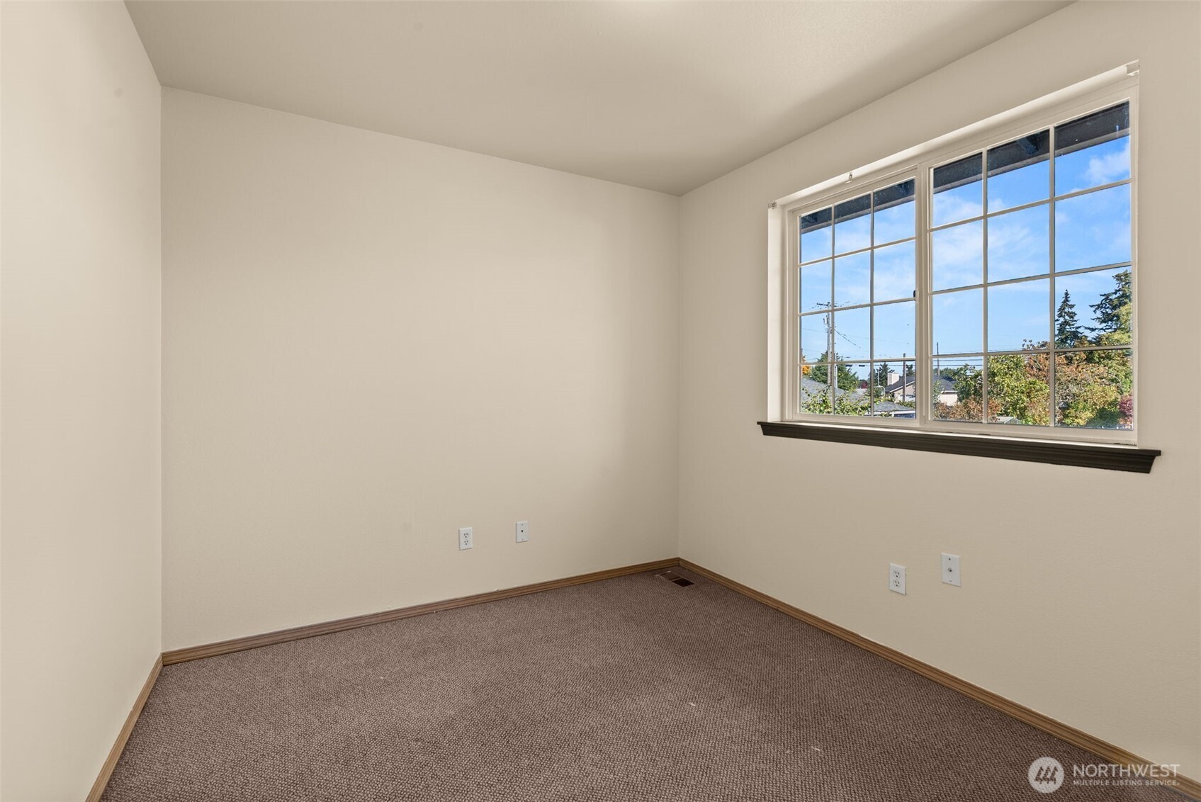 8416 Ainsworth Property Photo 25