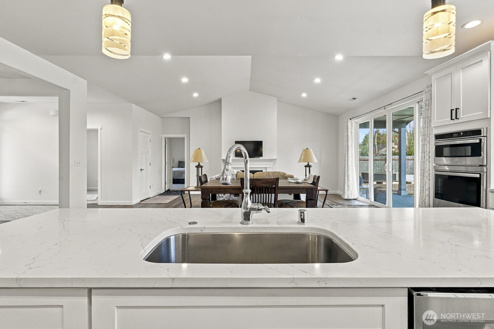 28 Roup Road Property Photo 8